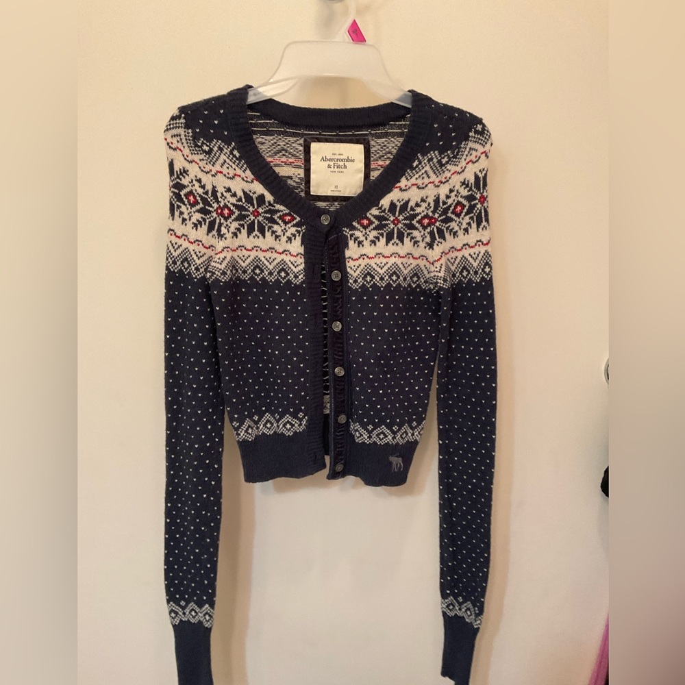 Abercrombie & Fitch Sweater